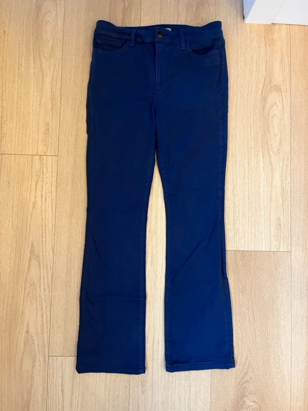 Joe's Jeans in charming blue Flare Jeans